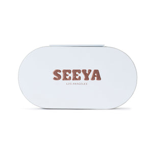 SEEYA Lash Gorgeous Bloom self-adhesive false eyelash application.