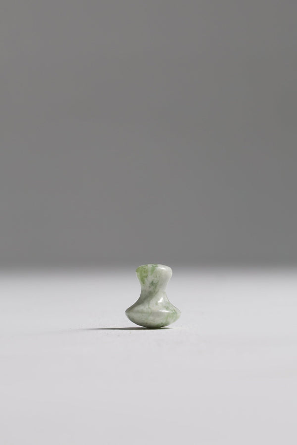 SEEYA Precision Facial Sculpting Massage Tool – Jade Green - SEEYA Lash